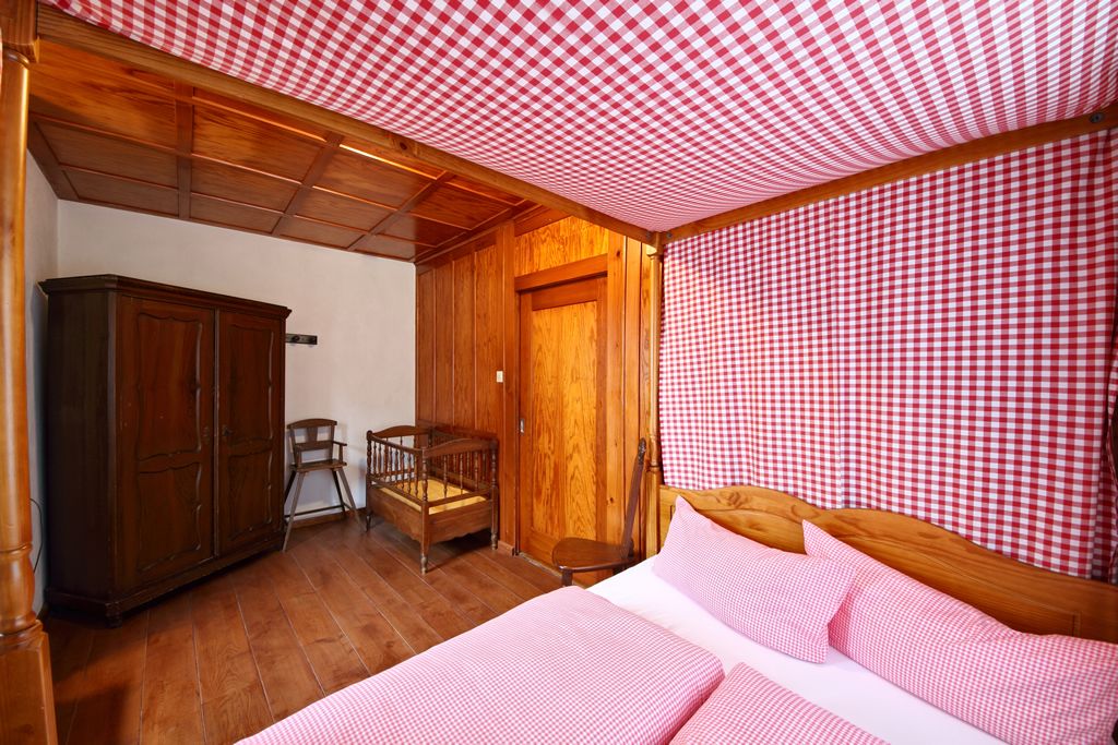 Schlafzimmer 3